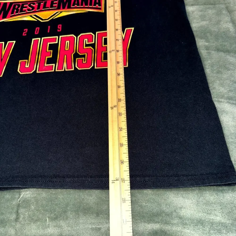 WWE New York New Jersey 2019 WrestleMania #35 T-Shirt Men’s Large Black Graphic - Picture 5 of 5